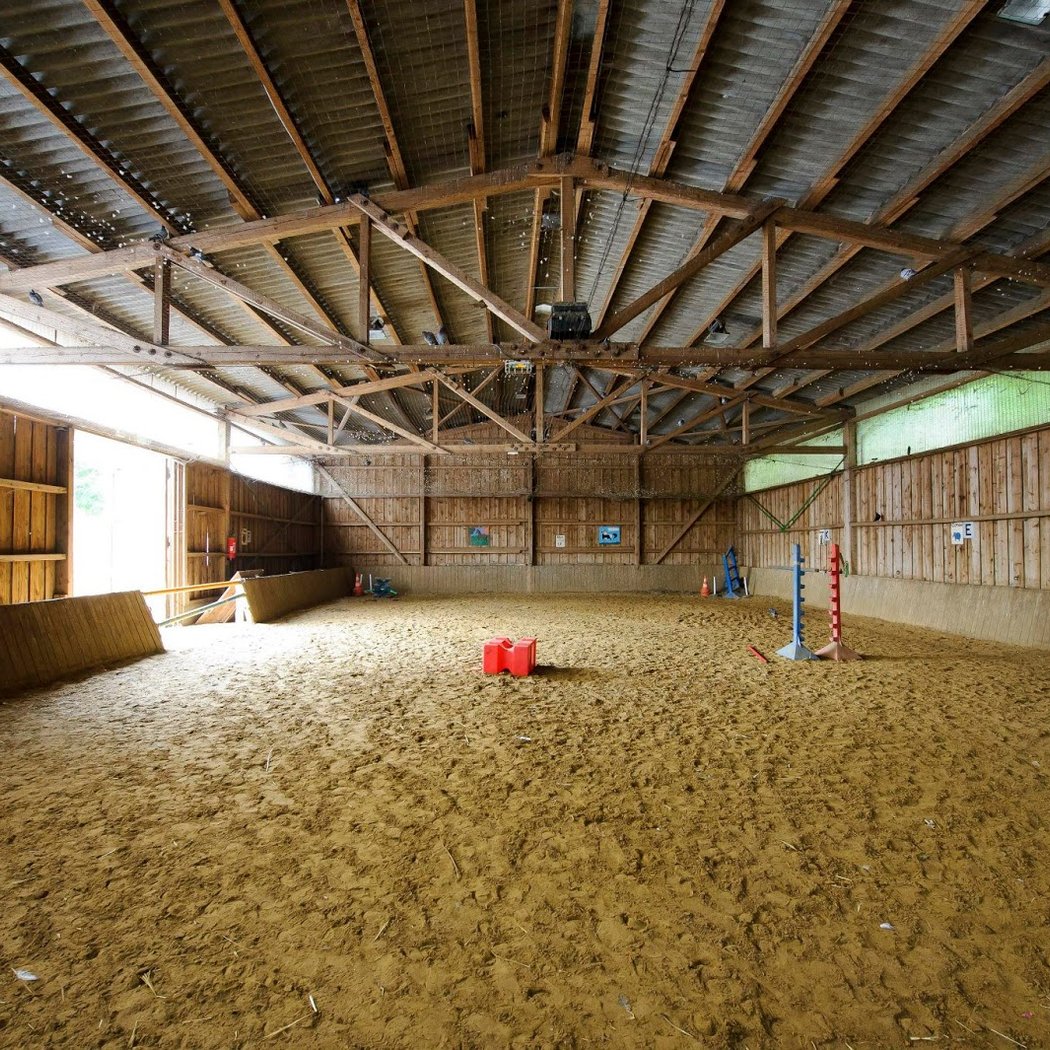 Equestrian Center and Pony Club La Courneuve 3